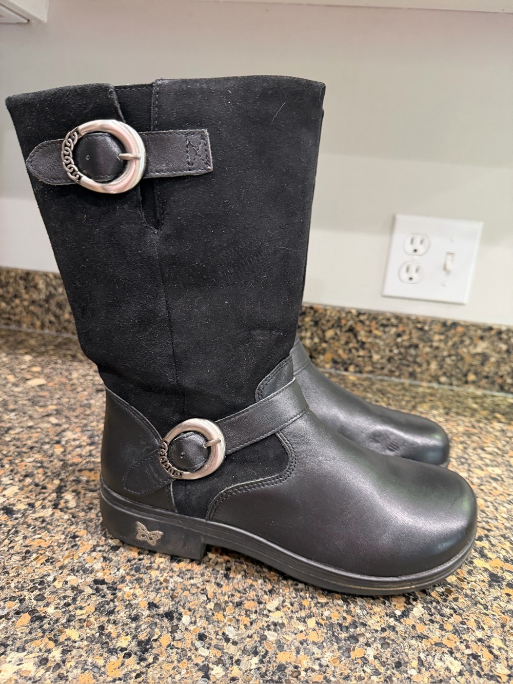 Black Women's Mid-Calf Buckle Boots -Algeria Kris 39
